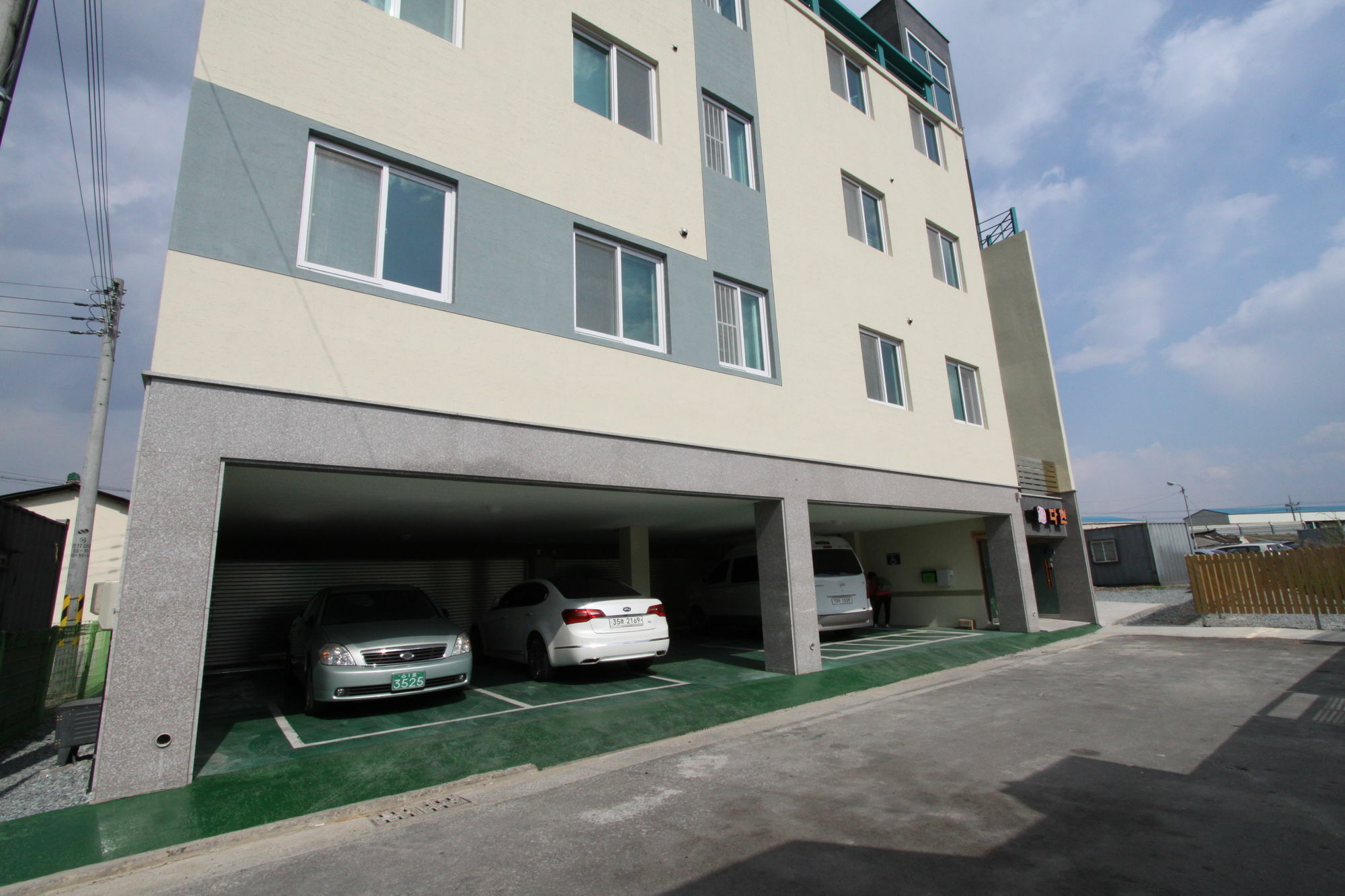 Hostel Dahyun & Guesthouse كَونتو المظهر الخارجي الصورة